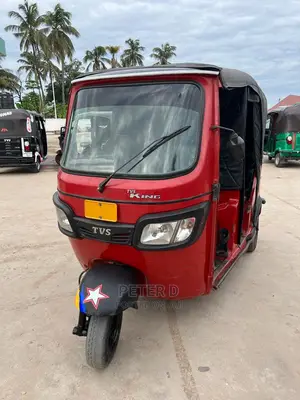 TVS Neo NX 2022 Red