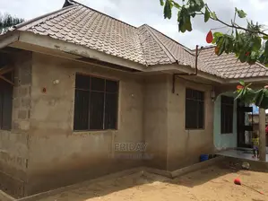 4bdrm House in Rungwe, Kinondoni for Sale