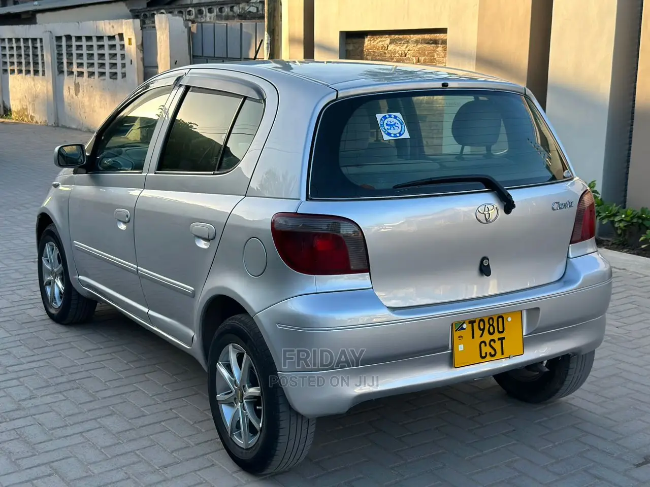 Toyota Vitz 1.3 FWD 5dr 2002 Silver