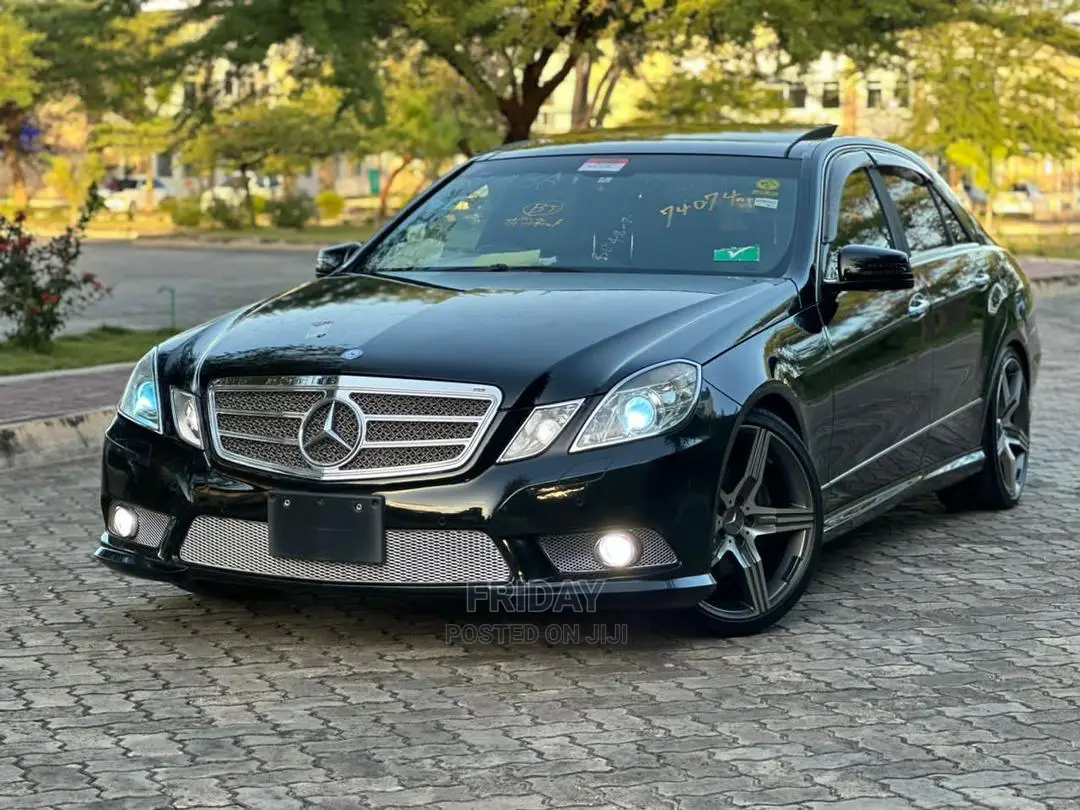 Mercedes-Benz C-Class 2015 Black