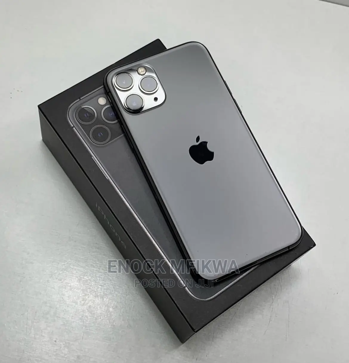Apple iPhone 11 Pro Max 64 GB Black