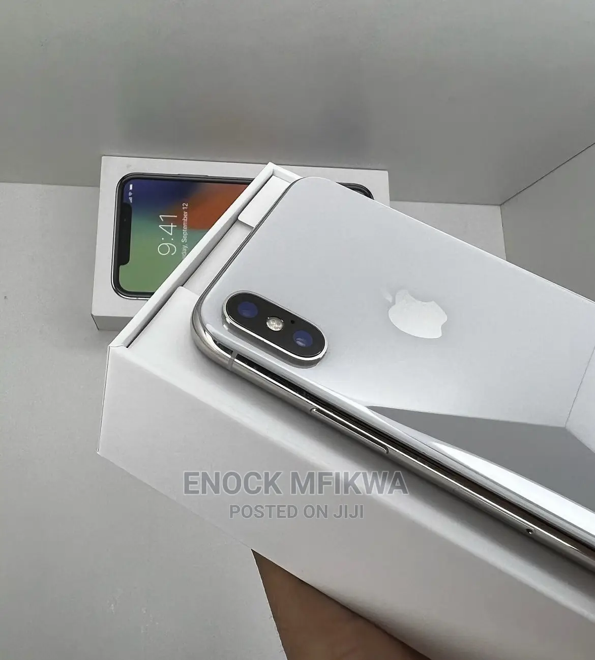 New Apple iPhone X 64 GB White