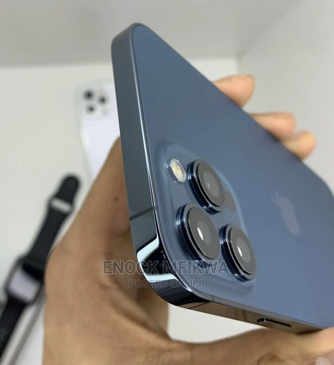 New Apple iPhone 12 Pro Max 128 GB Blue
