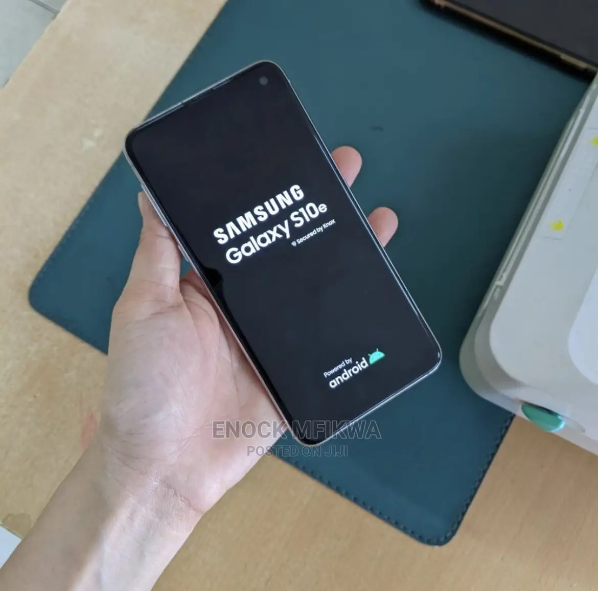Samsung Galaxy S10e 128 GB White