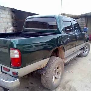 Toyota Hilux 2.0 VVT-i 2006 Green