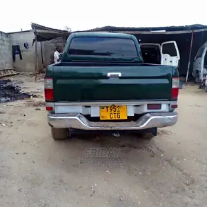Toyota Hilux 2.0 VVT-i 2006 Green