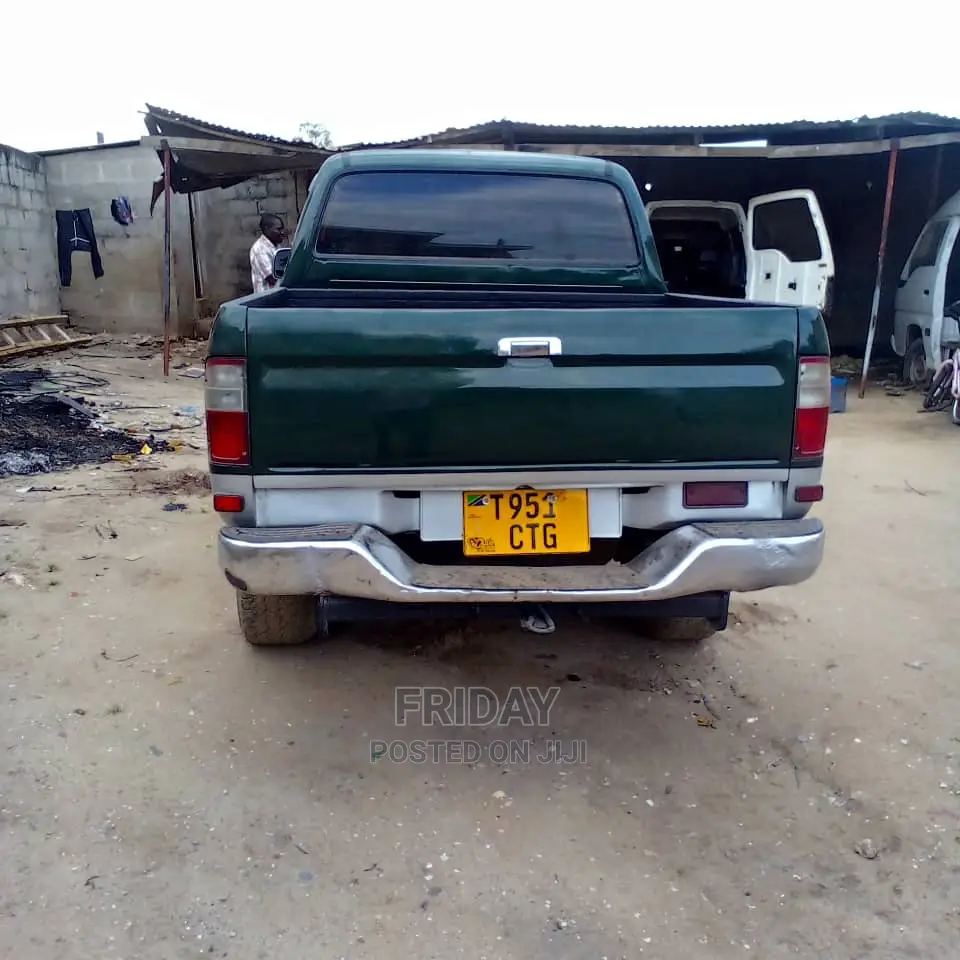 Toyota Hilux 2.0 VVT-i 2006 Green