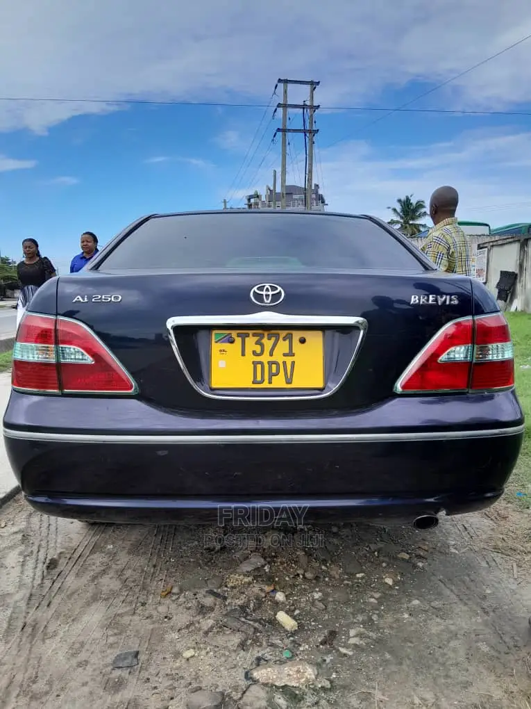 Toyota Brevis 2004 Brown