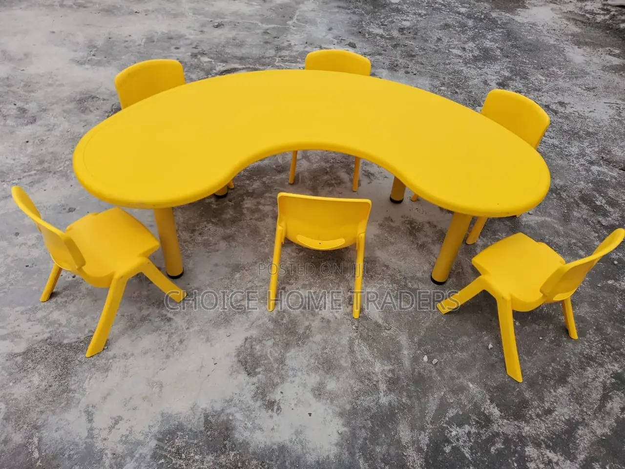 Kid Table/Meza Ya Round Ya Watoto