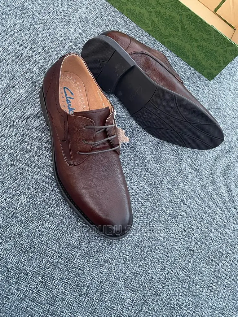 Classic Men’S Official Shoes