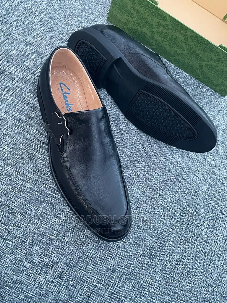 Classic Men’S Official Shoes