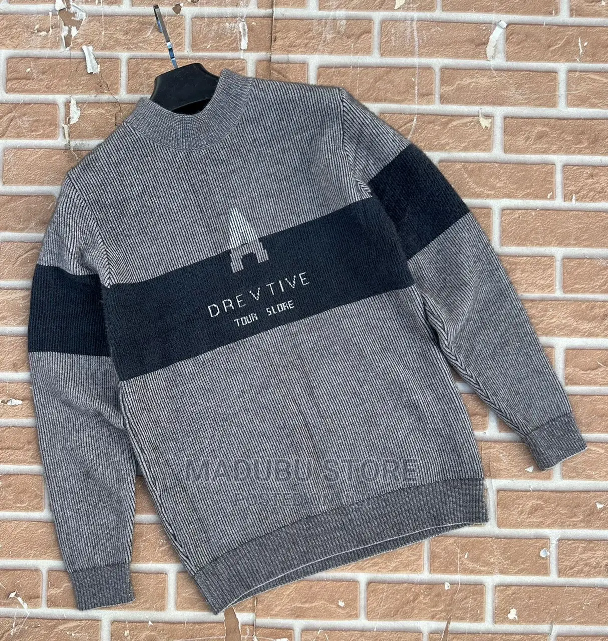 Fashion Unisex Sweaters