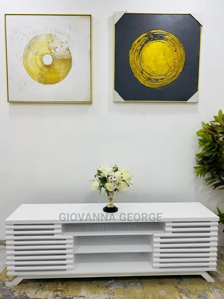 Very Nice Showcase