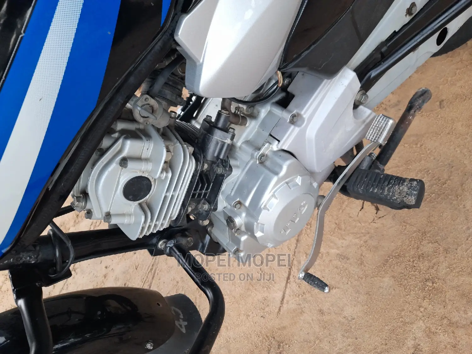 New TVS HLX 125 2022