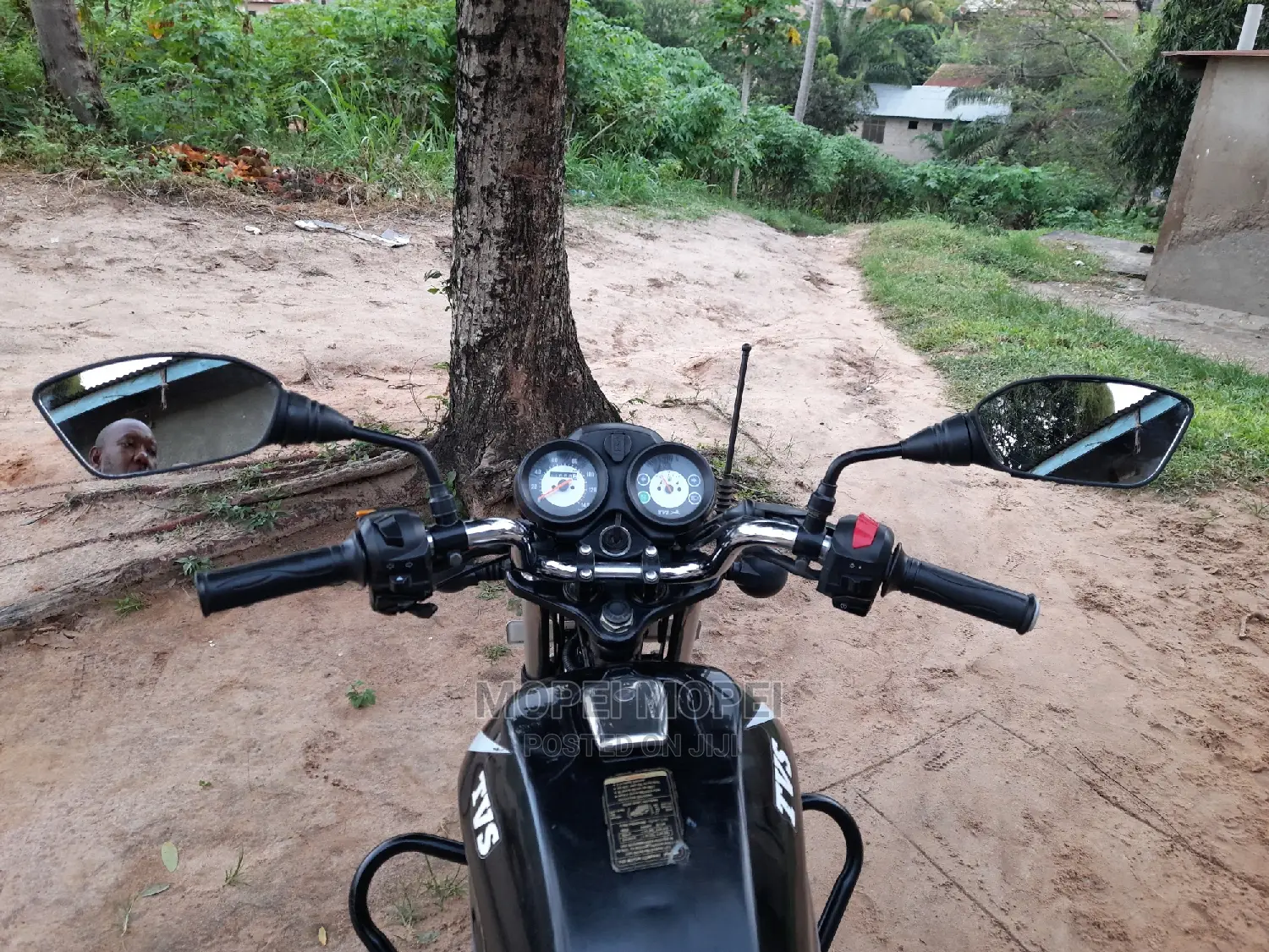 New TVS HLX 125 2022