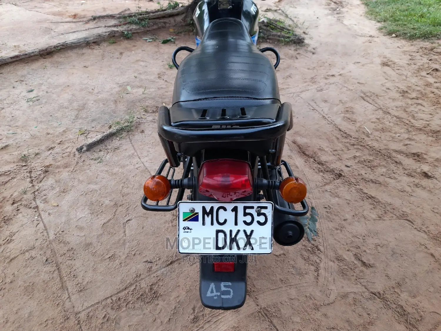 New TVS HLX 125 2022