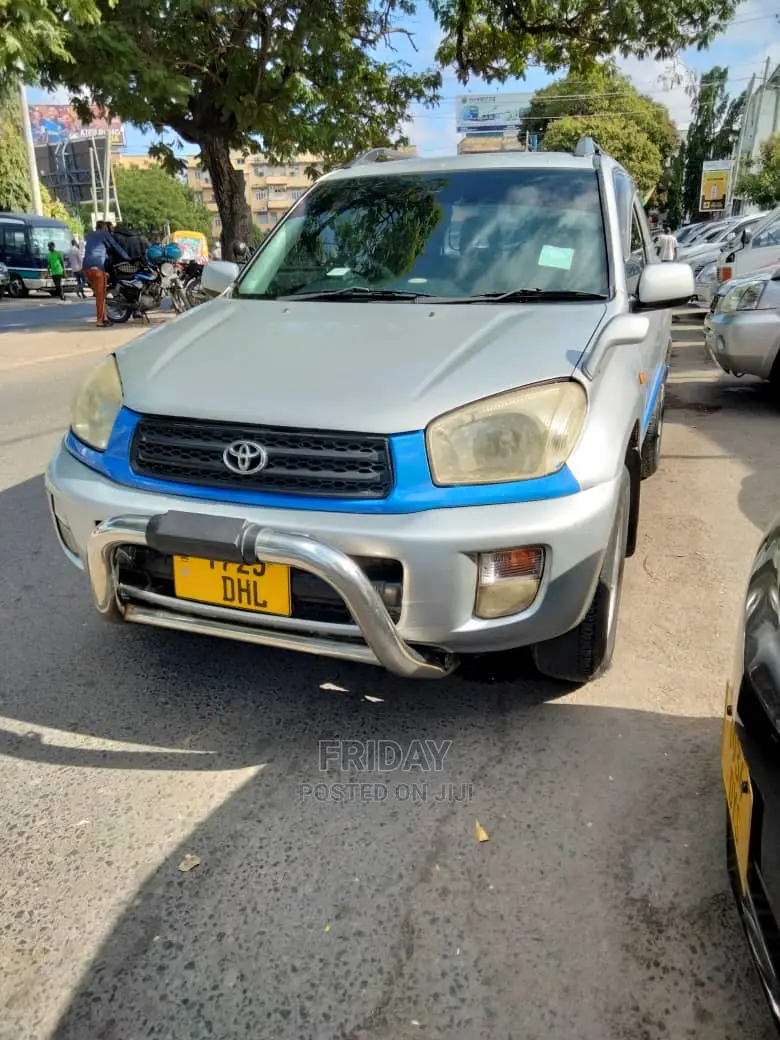 Toyota RAV4 1.8 2004 Silver