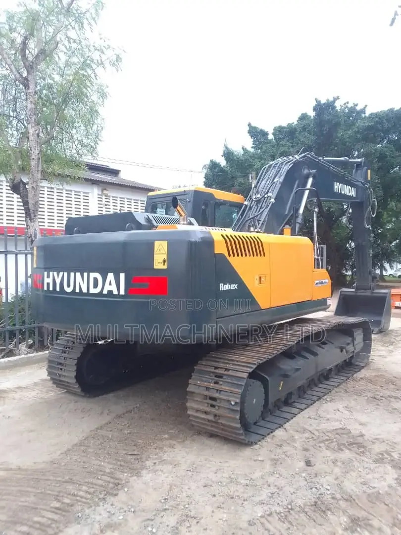 Brand New Unused Hyundai R220LS (Smart Plus)