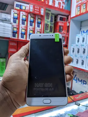 New Vivo X7 Plus 64 GB Gold