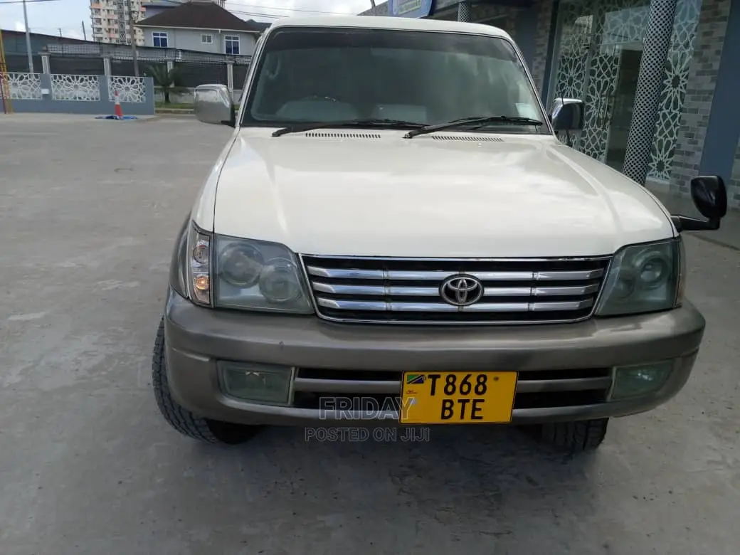 Toyota Land Cruiser Prado 2005 Silver