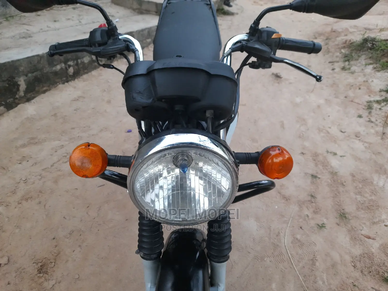 TVS HLX 125 2022