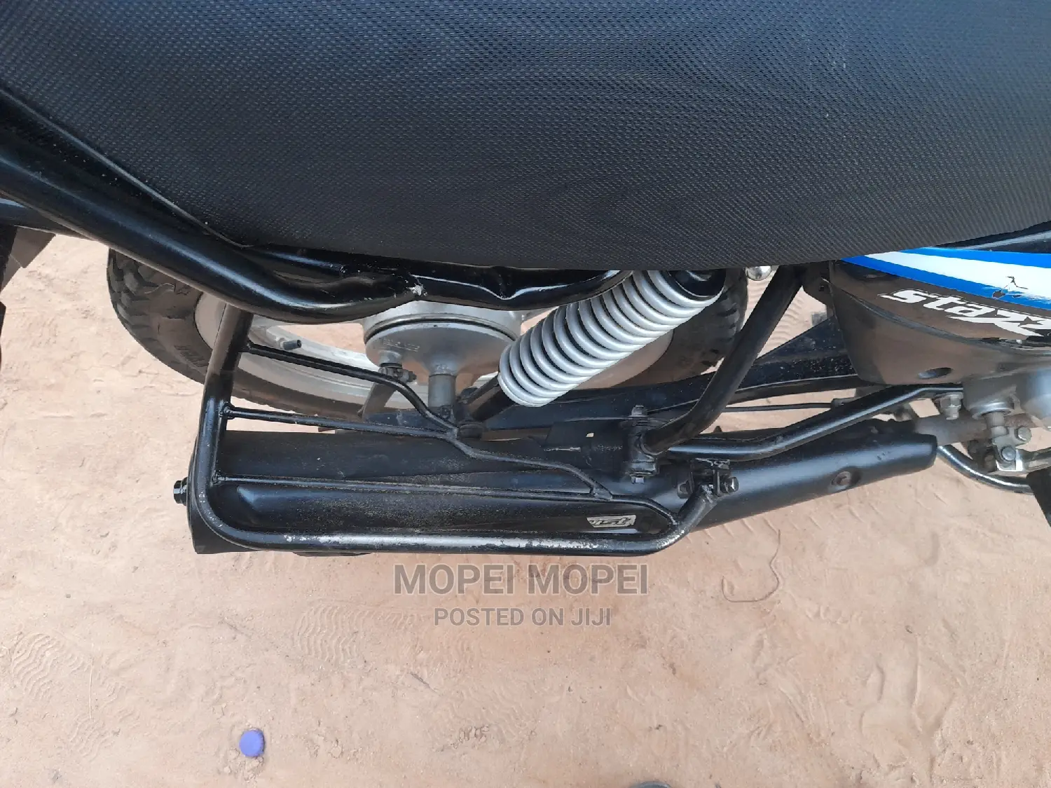 TVS HLX 125 2022