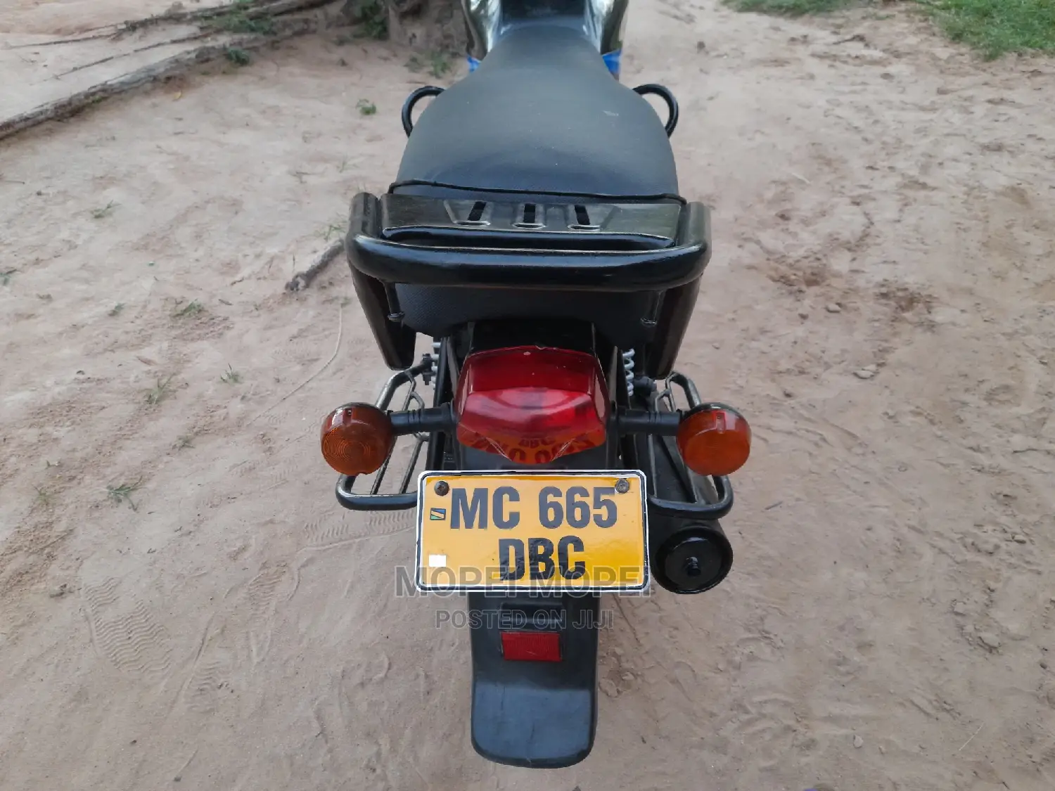 TVS HLX 125 2022