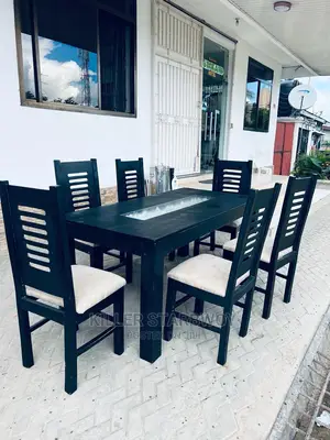 Dinning Table Ya Kifamle Sana
