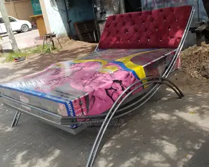 Kitanda Kizuri Sana