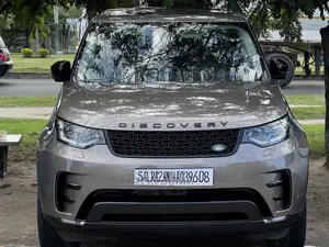 Land Rover Discovery 2018 Gold