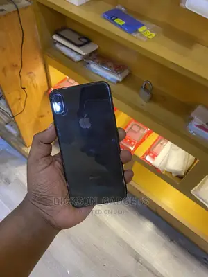 Apple iPhone XS Max 64 GB Black