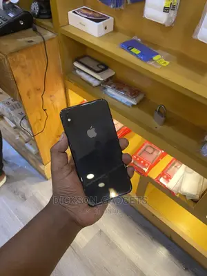 Apple iPhone XS Max 64 GB Black