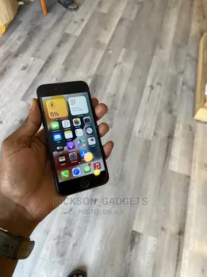 Apple iPhone 7 32 GB Black