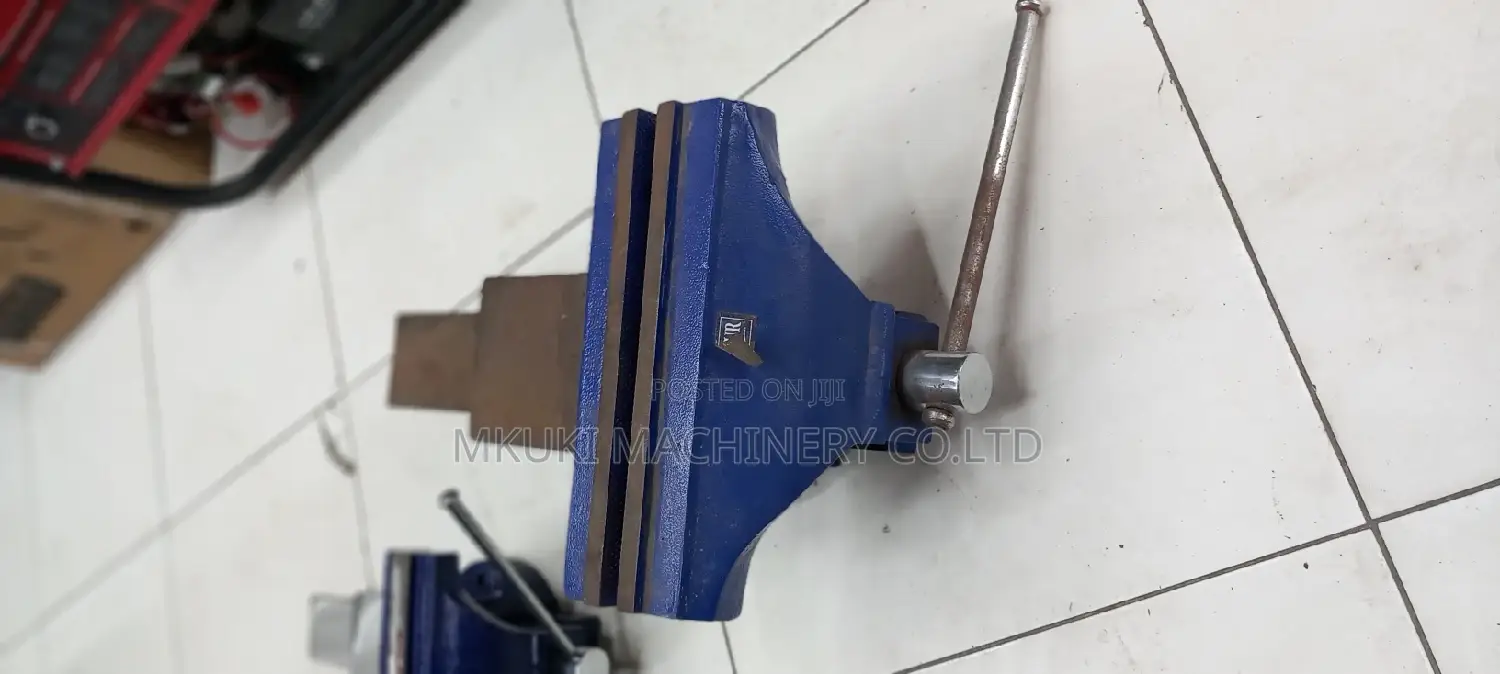 Bench Vice