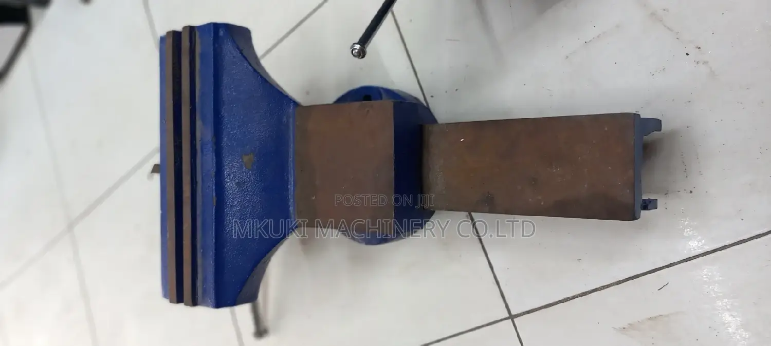 Bench Vice