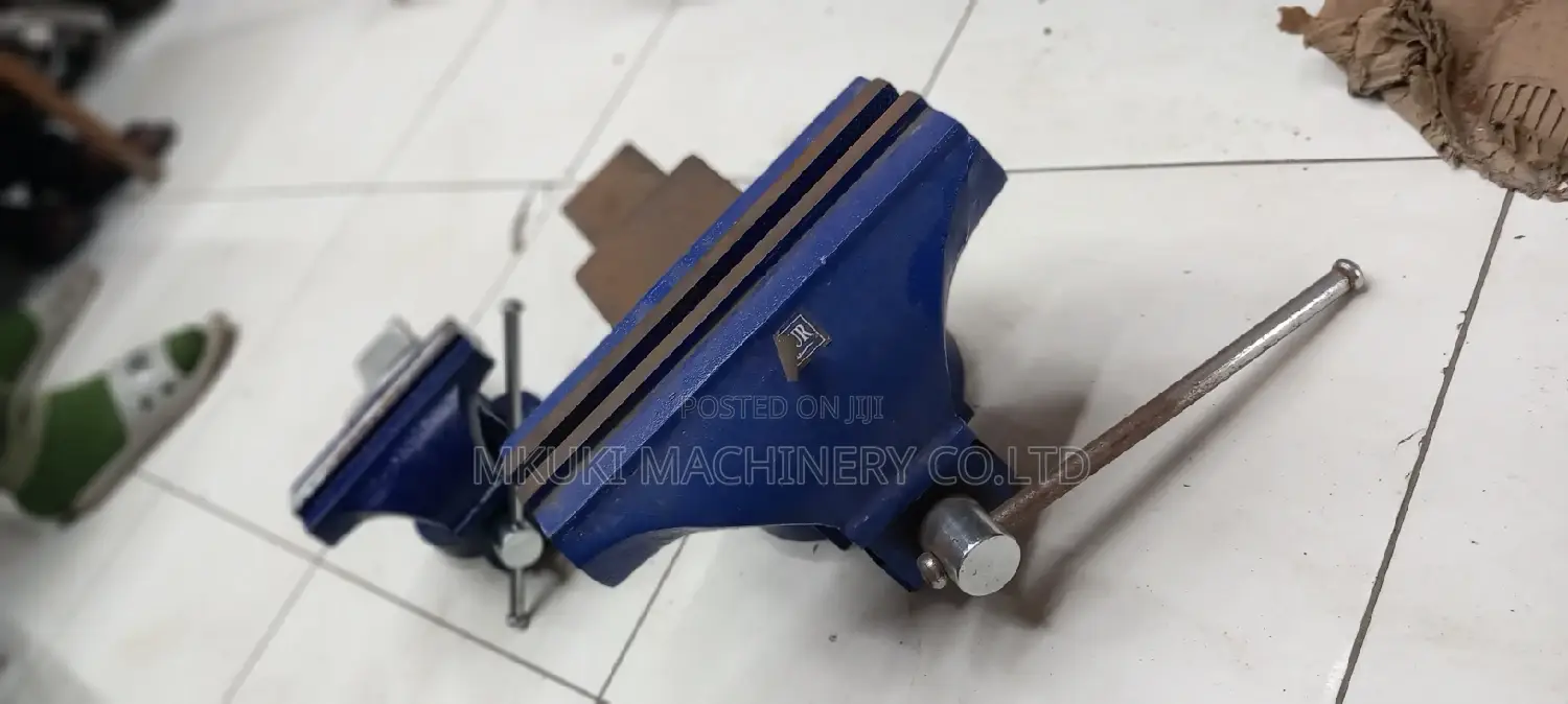 Bench Vice