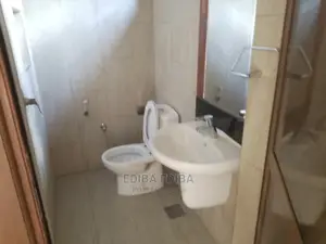6bdrm Bungalow in Ediba Real Estate, Arusha for rent