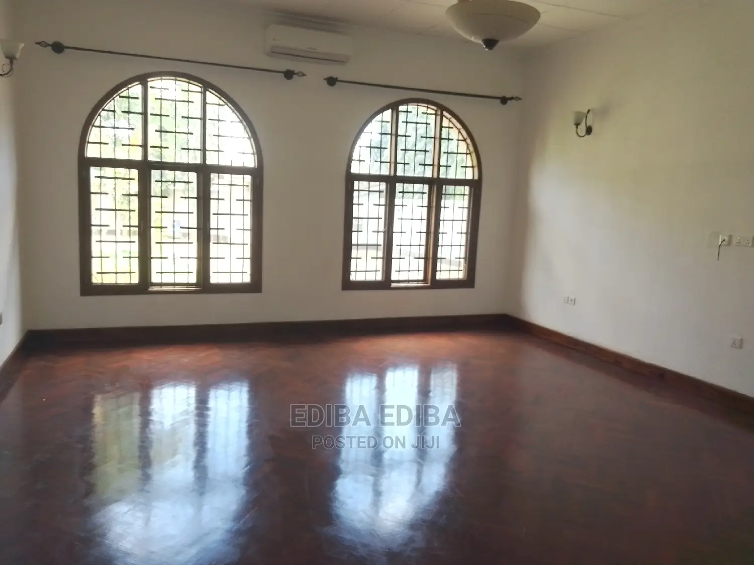 6bdrm Bungalow in Ediba Real Estate, Arusha for rent