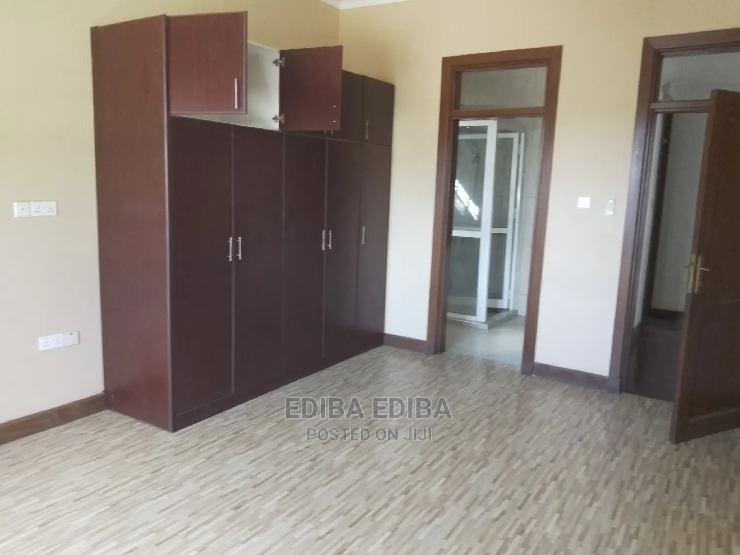 6bdrm Bungalow in Ediba Real Estate, Arusha for rent