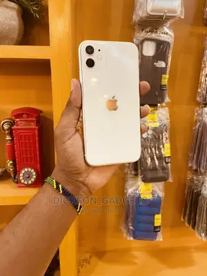 Apple iPhone 11 64 GB White
