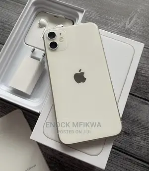 New Apple iPhone 11 128 GB White
