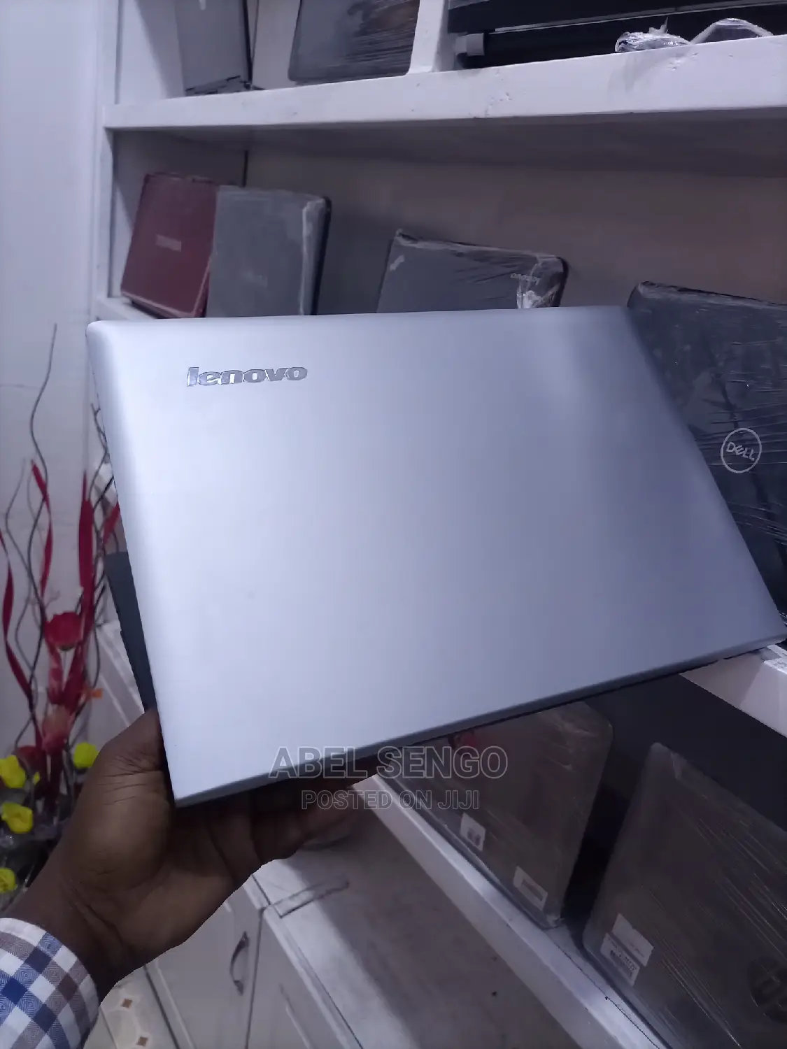 Laptop Lenovo G50-70 4GB Intel Core I3 HDD+SSD 320GB