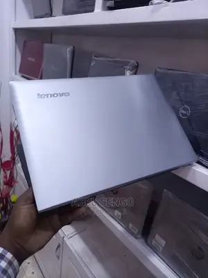 Laptop Lenovo G50-70 4GB Intel Core I3 HDD+SSD 320GB