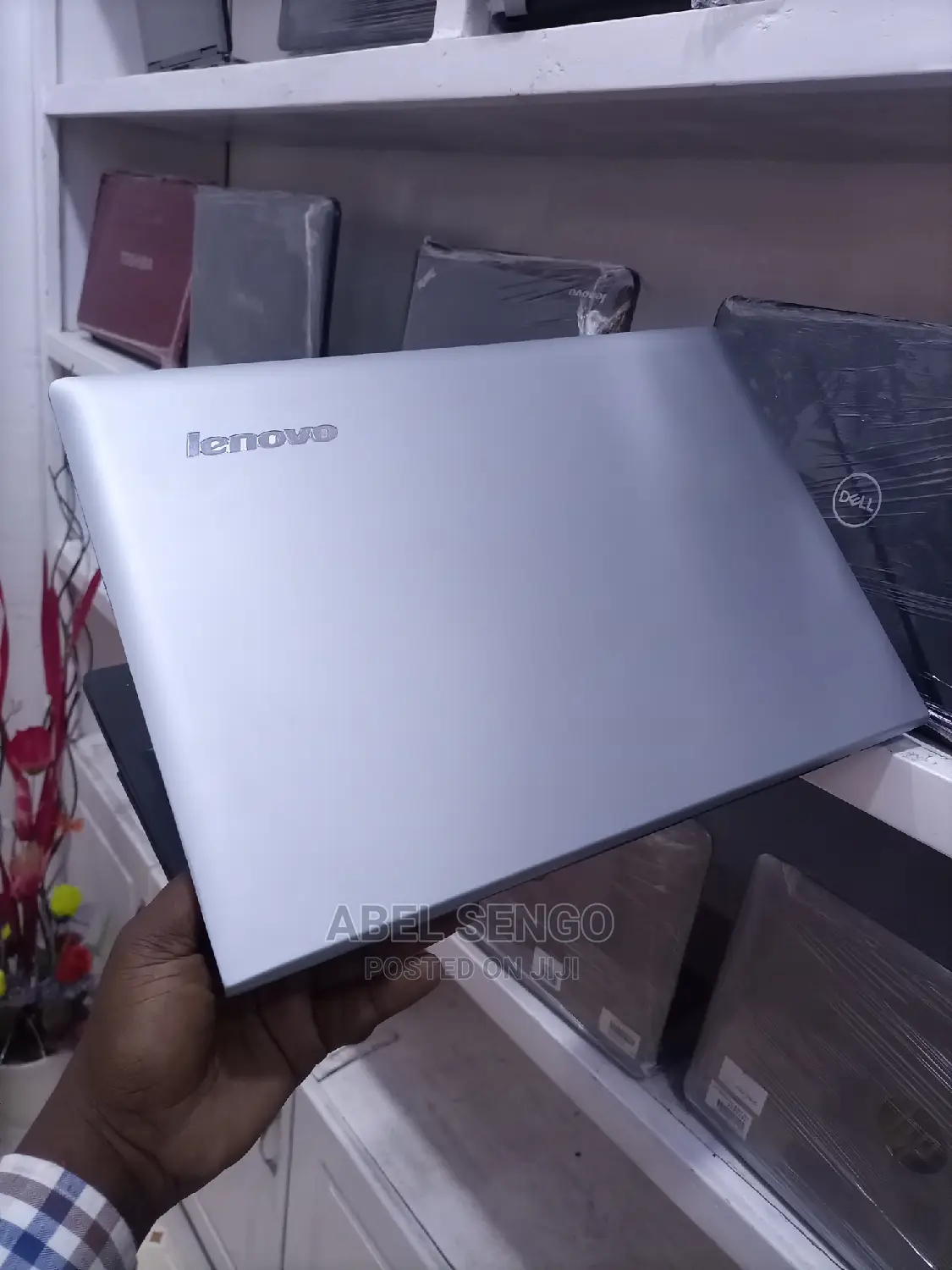 Laptop Lenovo G50-70 4GB Intel Core I3 HDD+SSD 320GB