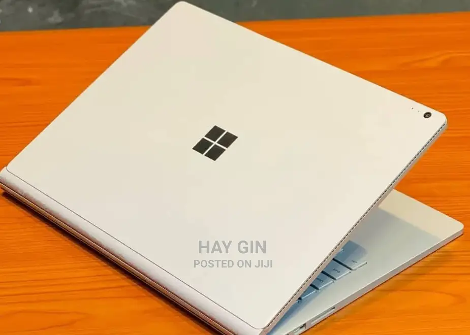 Laptop Microsoft Surface Book 2 8GB SSD 256GB
