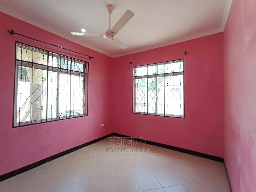 1bdrm Apartment in Kimara for rent