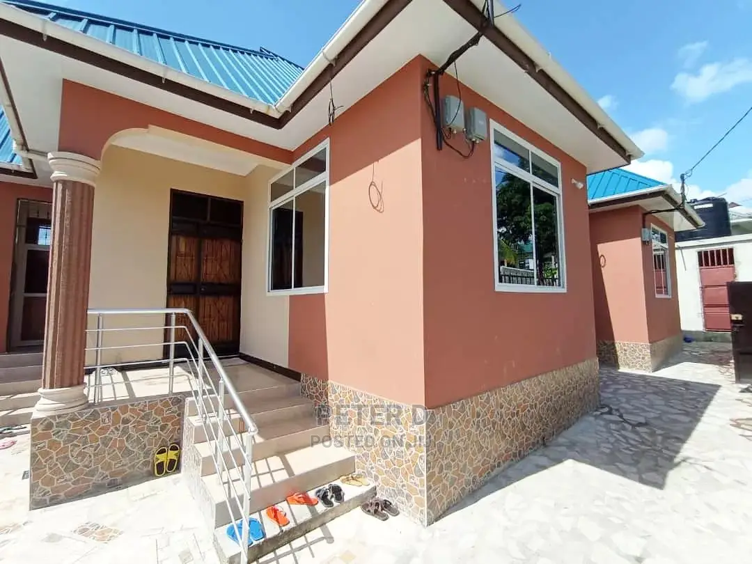 1bdrm Apartment in Kimara for rent