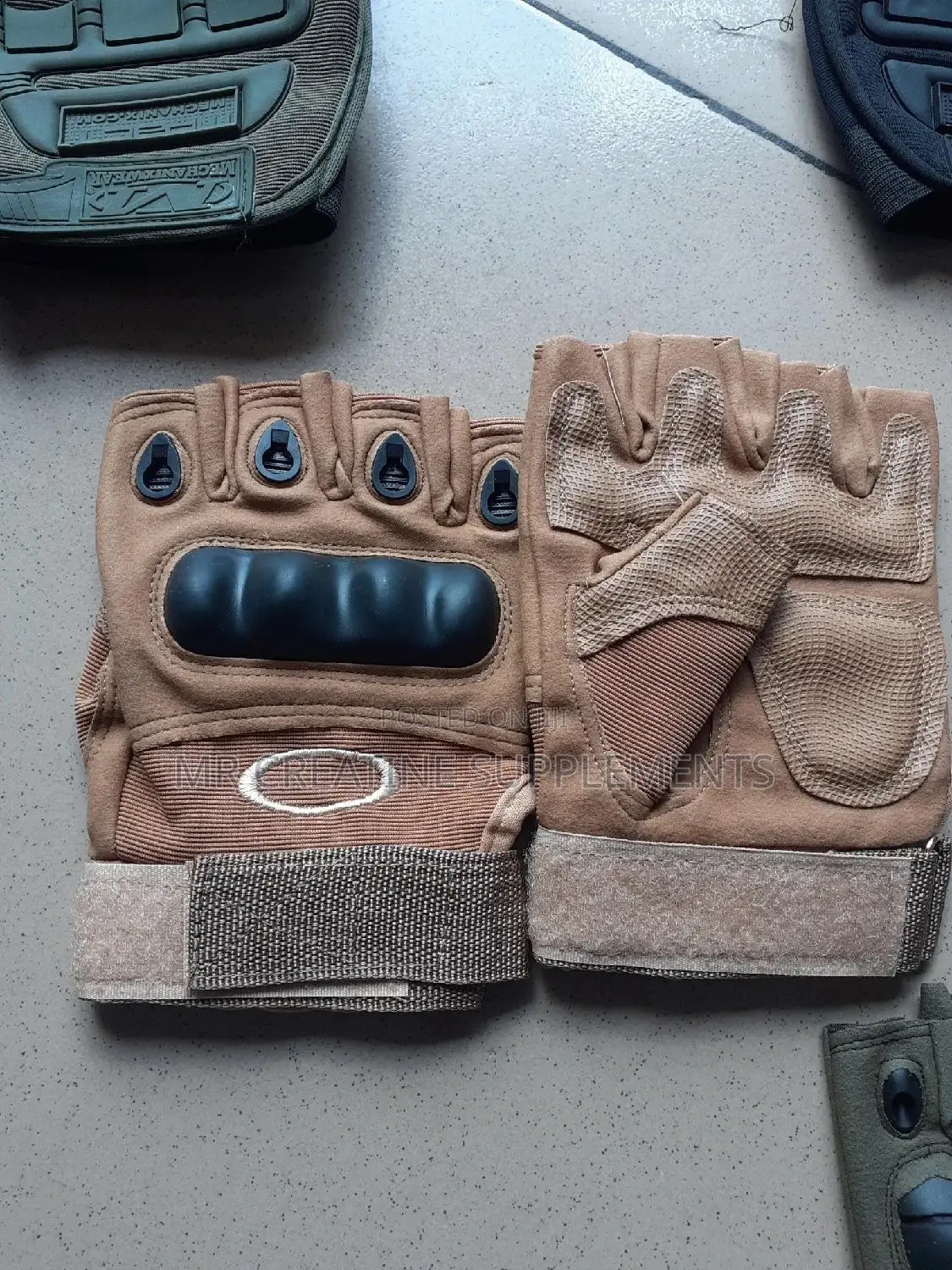 Gloves - Mult Color
