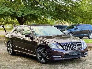 Mercedes-Benz E250 2012 Burgundy