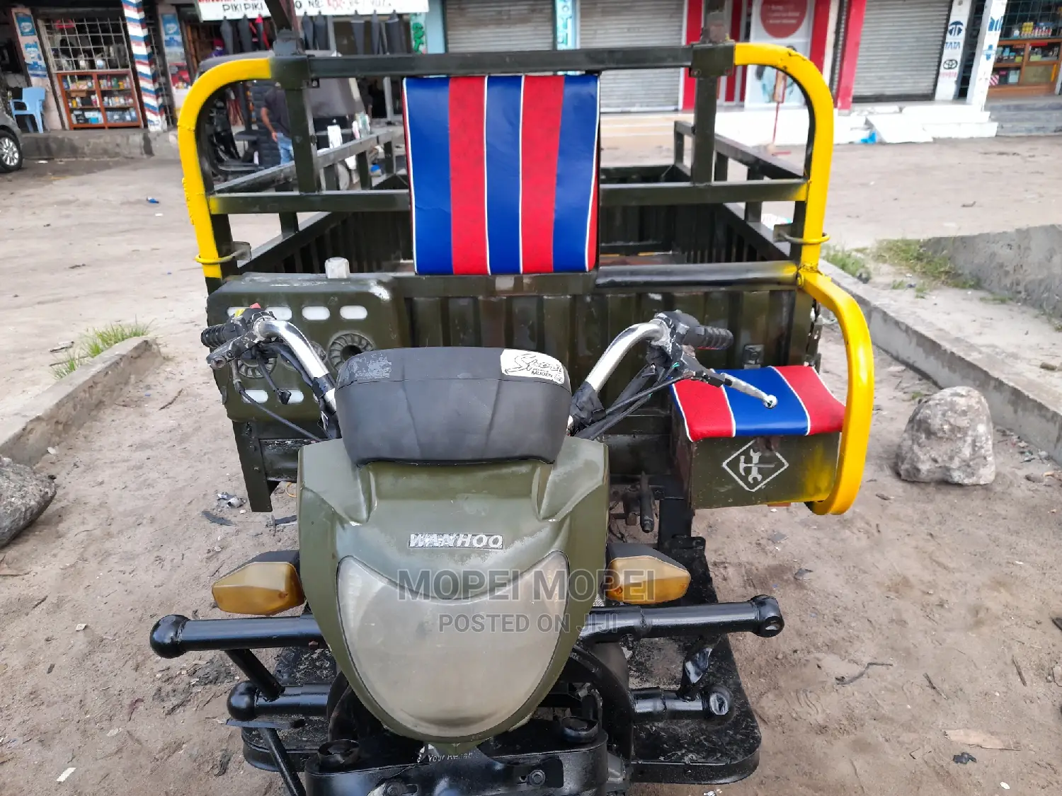 TVS King Cargo 2021 Green